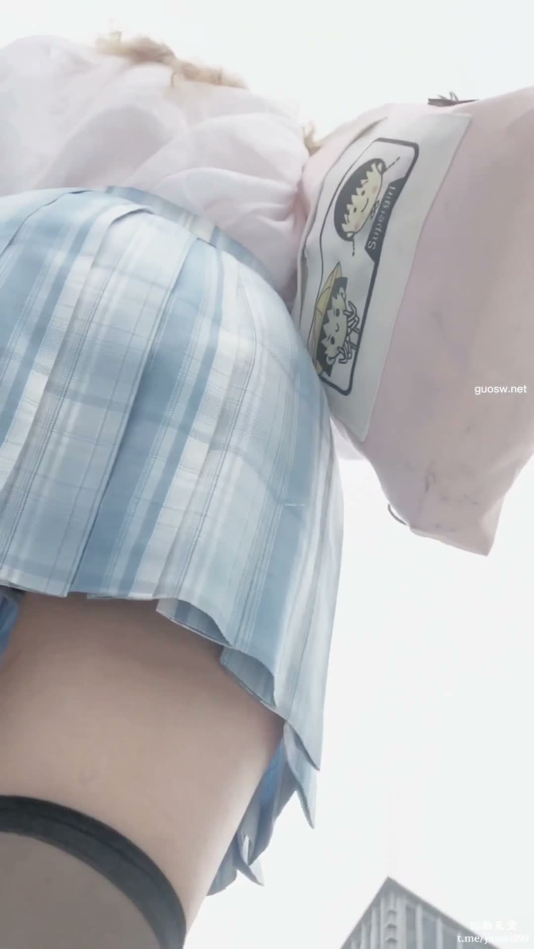 노팬티로 활보하는 찐 일반인들 업스 5